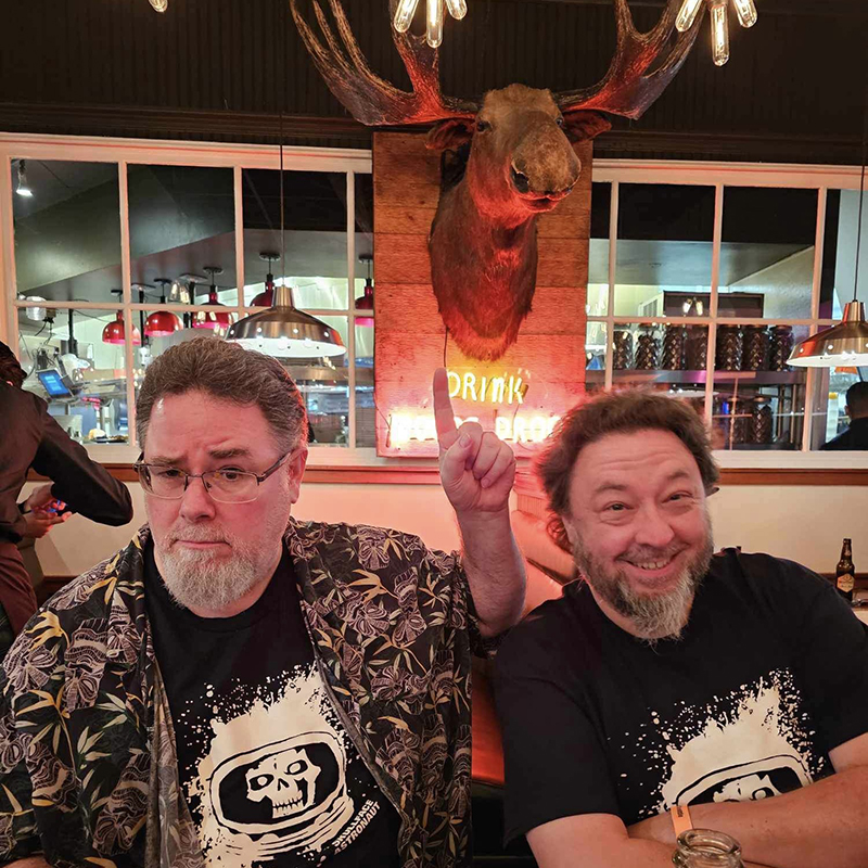 crypticon seattle horror convention joe sherlock famous dave's bbq skullface astronaut